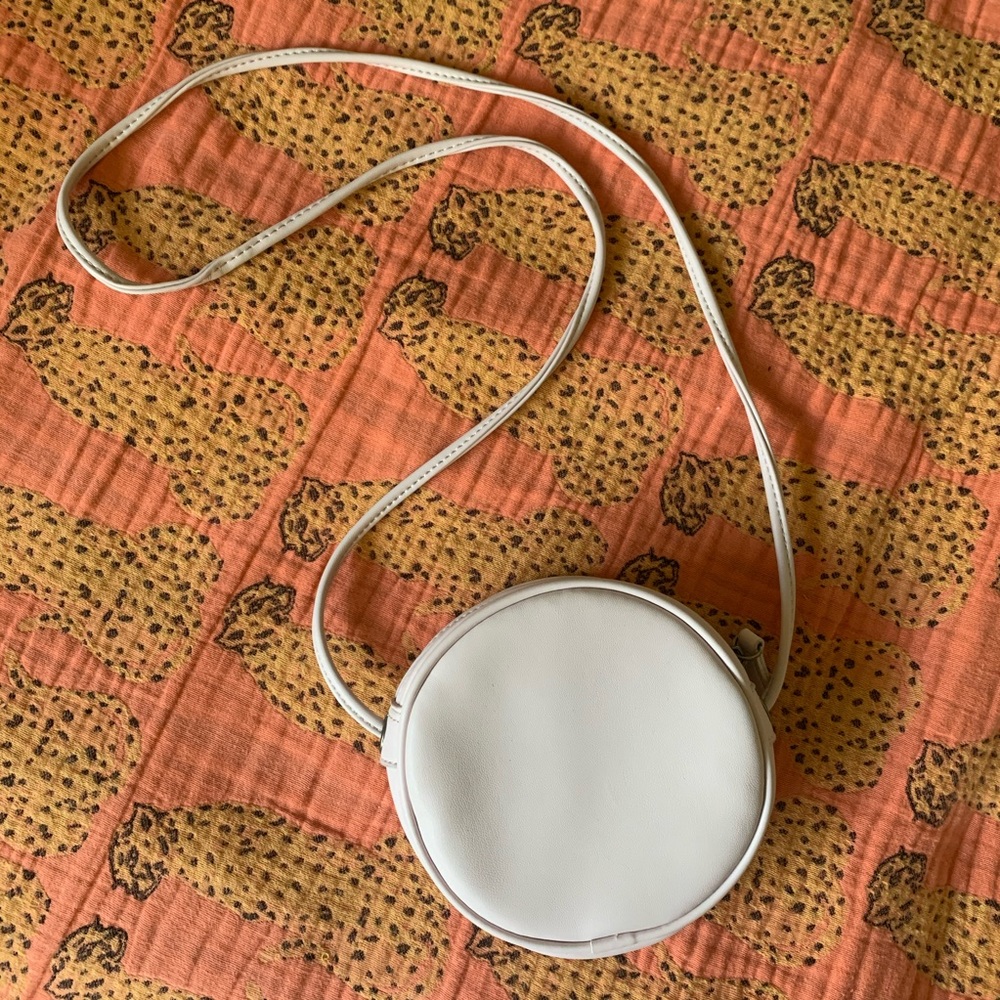 Pink circle crossbody purse